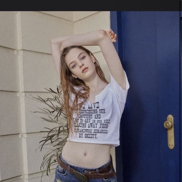 보헤미안서울 레터링 반팔티