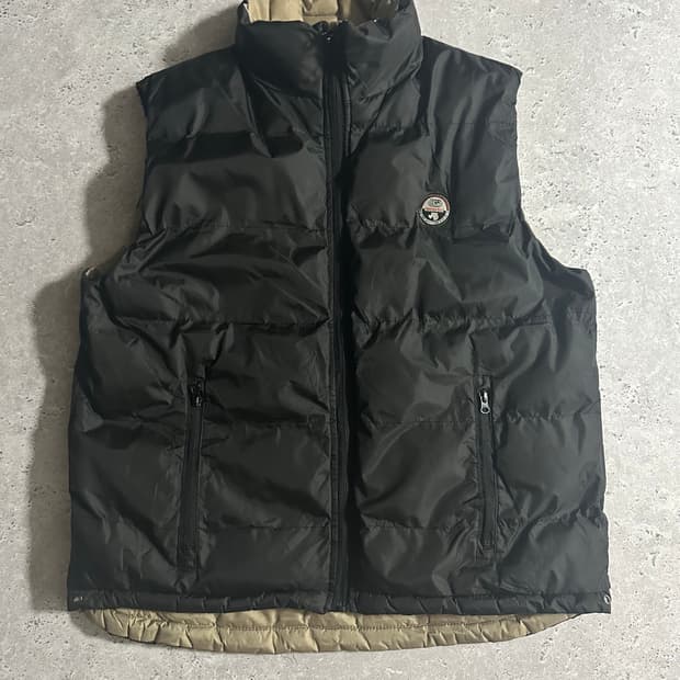 나파피리 리버시블 앤타틱 패치 패딩 베스트