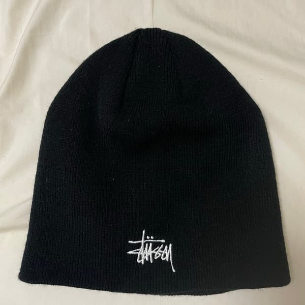 스투시 비니 블랙