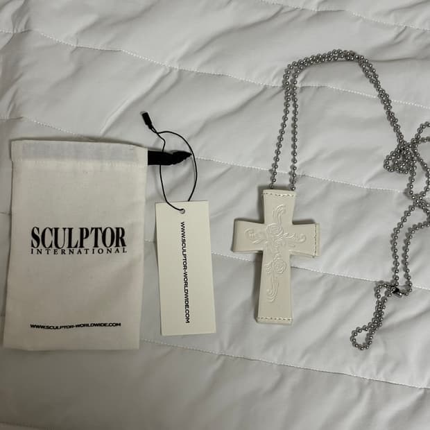 스컬프터 에드하디 십자가 카드 지갑 크로스 스트랩 월렛