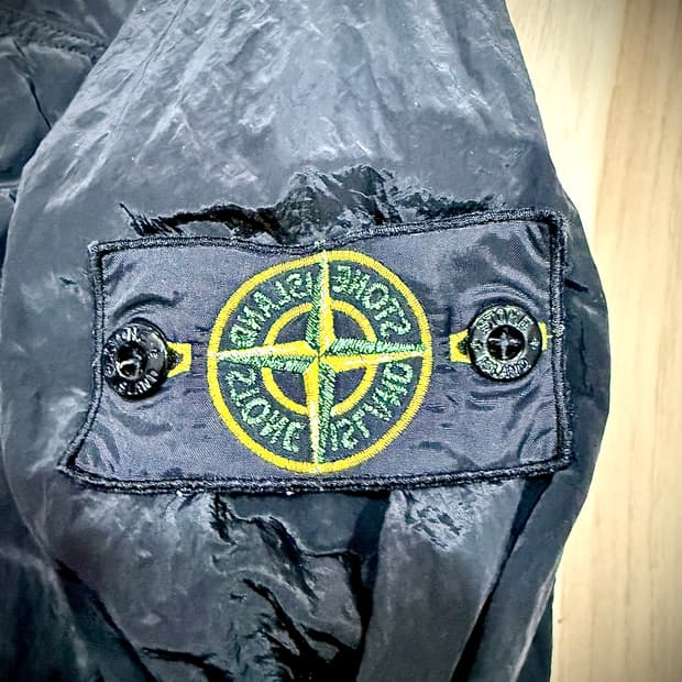 스톤아일랜드 18SS 나일론 메탈 오버셔츠 (블랙 / L)