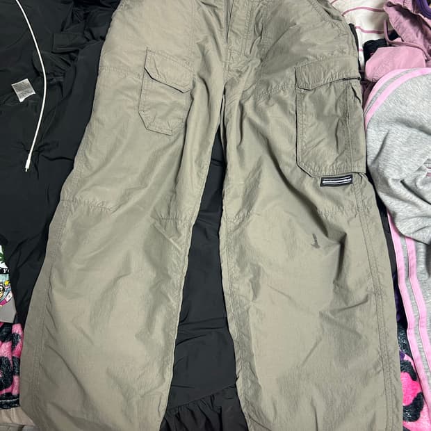 Thisisneverthat cargo pants 