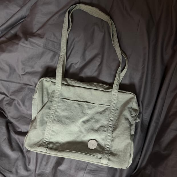 베이(vey) 나일론 백 워터그레이