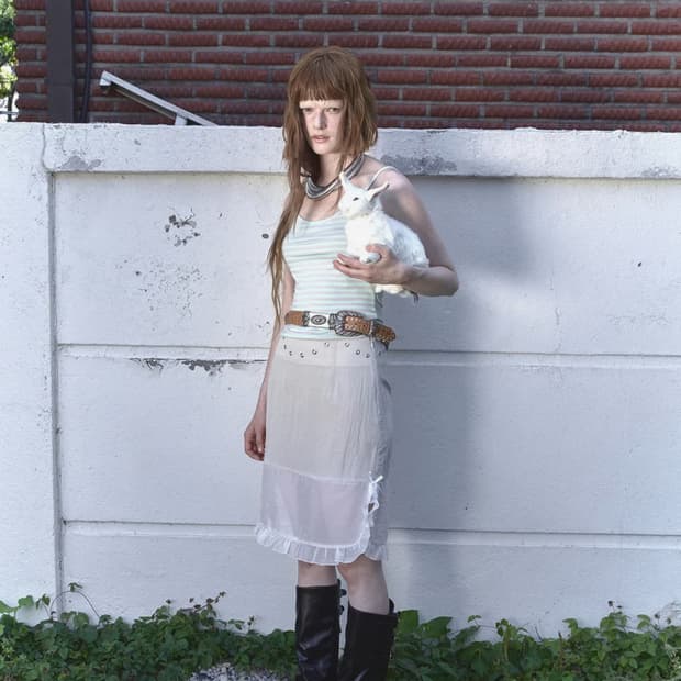 EYELET RUFFLE SKIRT m사이즈
