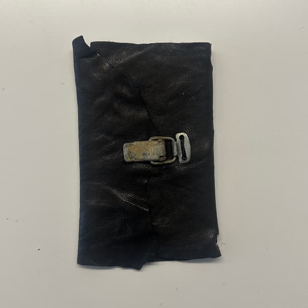 산 263-1 팝업 레더 노트