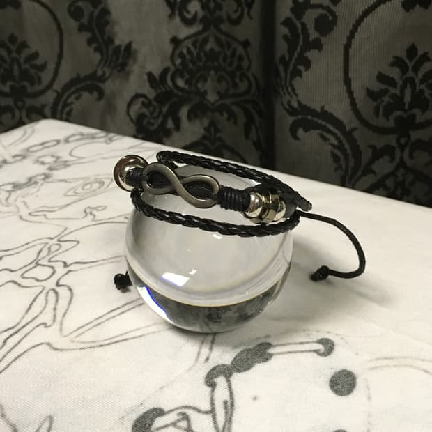 빈티지 나나 펑크 락시크 핀터레스트 무한 루프 꼬임 레더 가죽 팔찌 