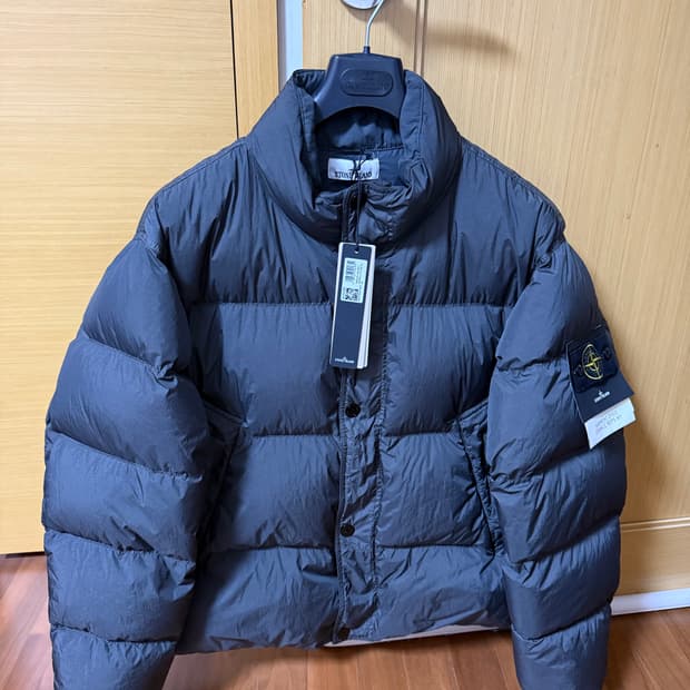 스톤아일랜드 25FW 크링클랩스 다운 패딩 리드그레이 XL