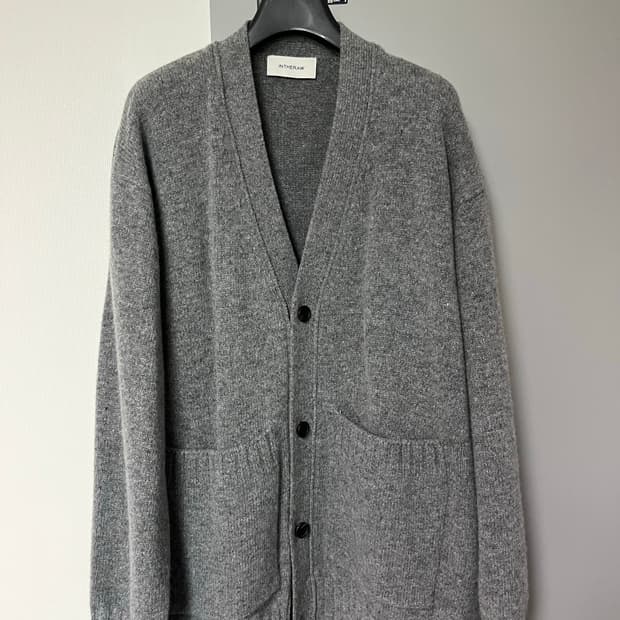 인더로우 가디건 M