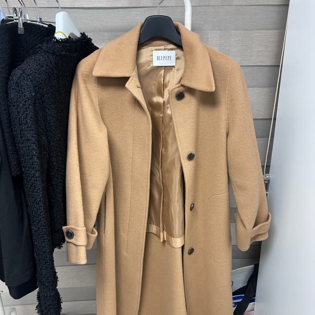 블루페페 브라운 코트