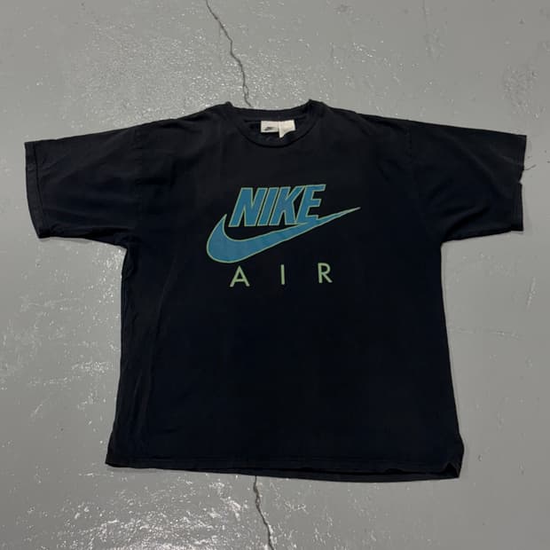 빈티지 나이키(Nike) 페이딩 반팔 티셔츠