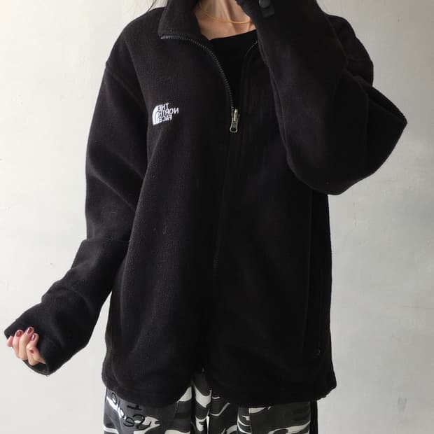 노스페이스 가슴로고 플리스집업