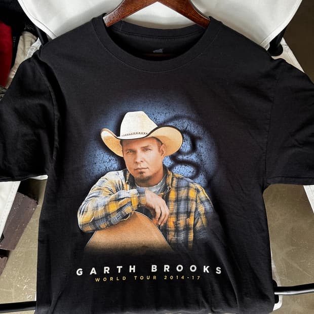Garth Brooks World Tour 2014-17 Tee