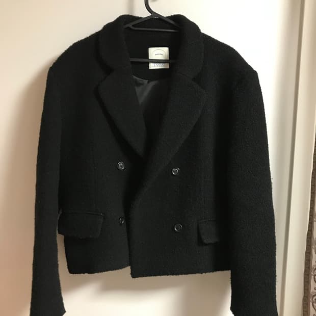 타낫 울 부클 숏자켓 블랙