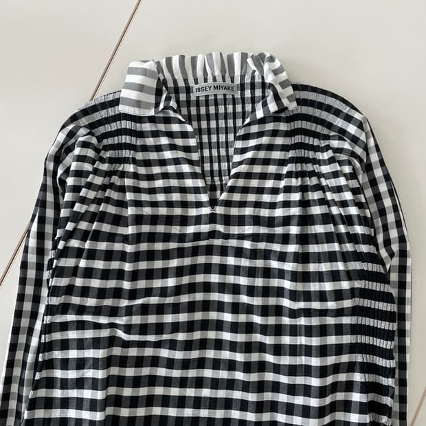 이세이미야케 플리츠 체크 탑