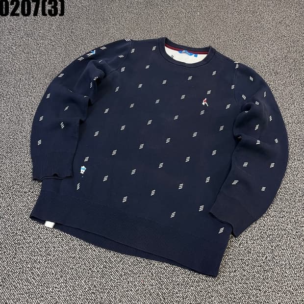 아디다스 맨투맨