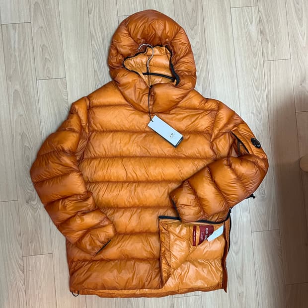 C.P컴퍼니 DD쉘 후드 아노락 다운파카