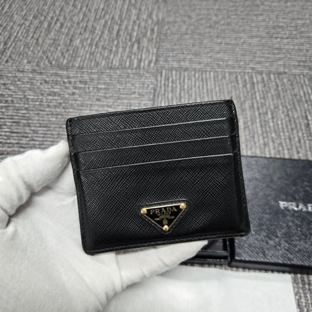 [특가][정품]프라다 사피아노 카드지갑