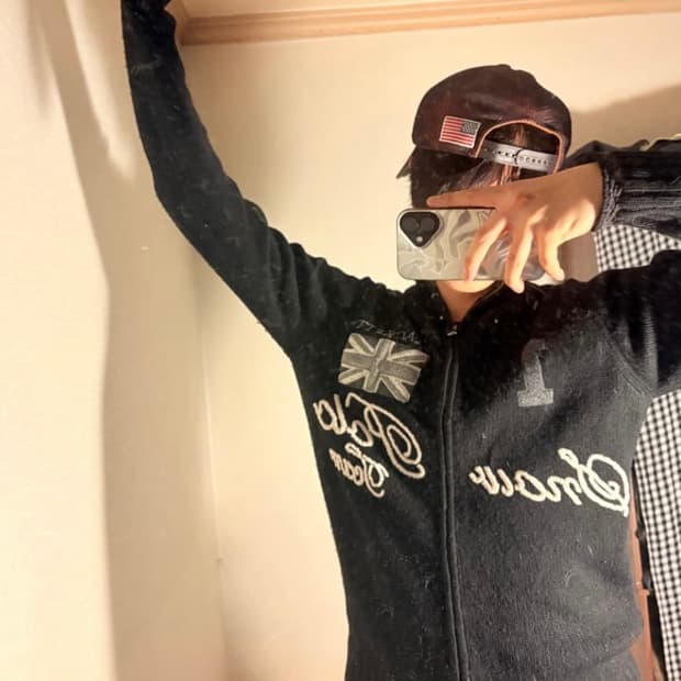 Hackett London polo zip-up knit.