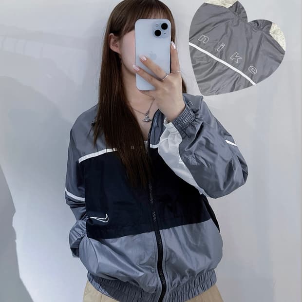 나이키 스우시 바람막이