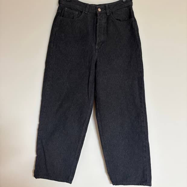 COS 챠콜 데님 진 size 46