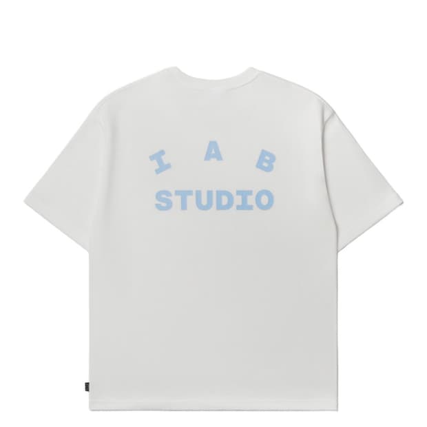 아이앱스튜디오 티셔츠 화이트 스카이블루