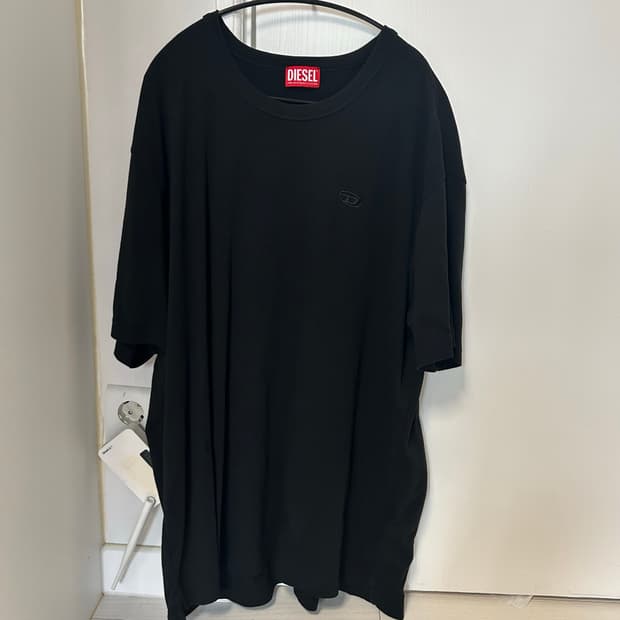 디젤 T-Shirt With Tonal Logo Embroidery 3x