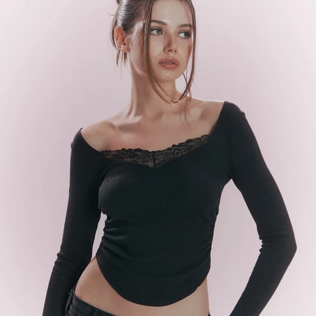 플리즈노팔로우 베라 레이스 셔링 롱 슬리브 탑 딥 차콜 vera lace