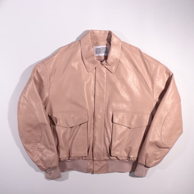 벌스데이수트 레더 봄버자켓 B345