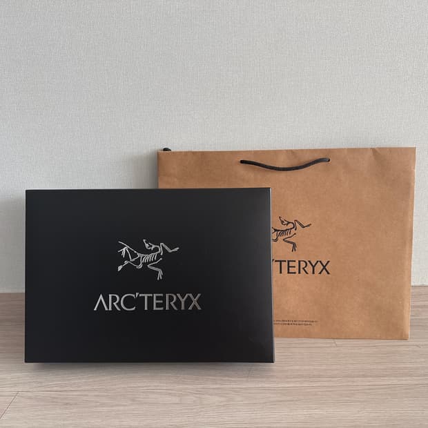 아크테릭스 아톰 sv 후디 블랙 L