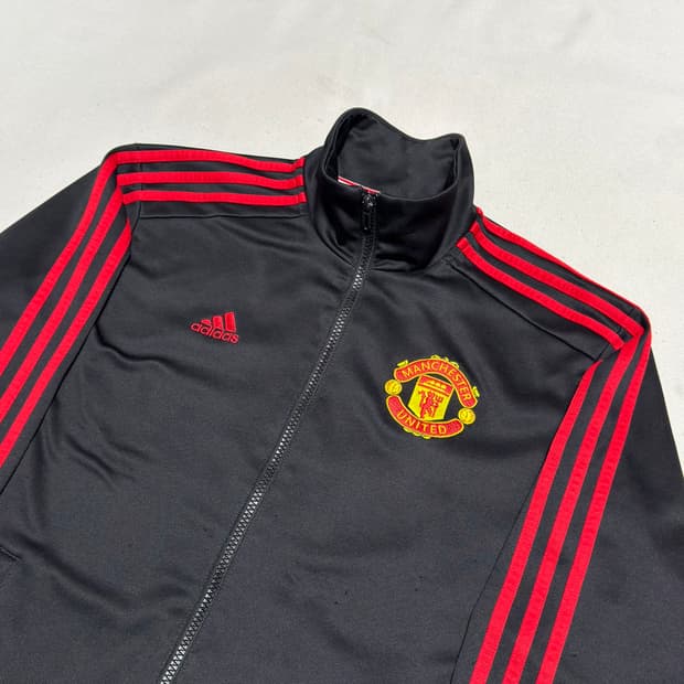 95 아디다스 맨체스터유나이티드 레드라인 블랙 트랙탑