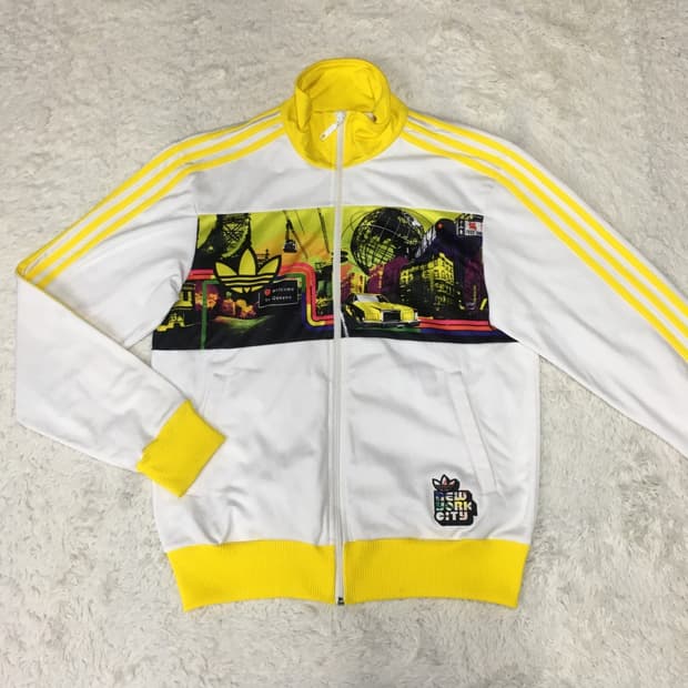 아디다스 퀸즈 옐로우 트랙탑 DD13