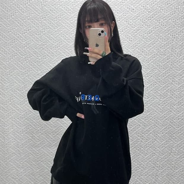 메종 키츠네X아더에러 희귀 점프폭스 캐주얼 맨투맨 3 C12895