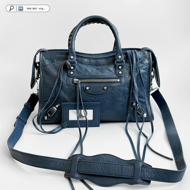 발렌시아가 클래식 시티백 스몰 판매합니다.