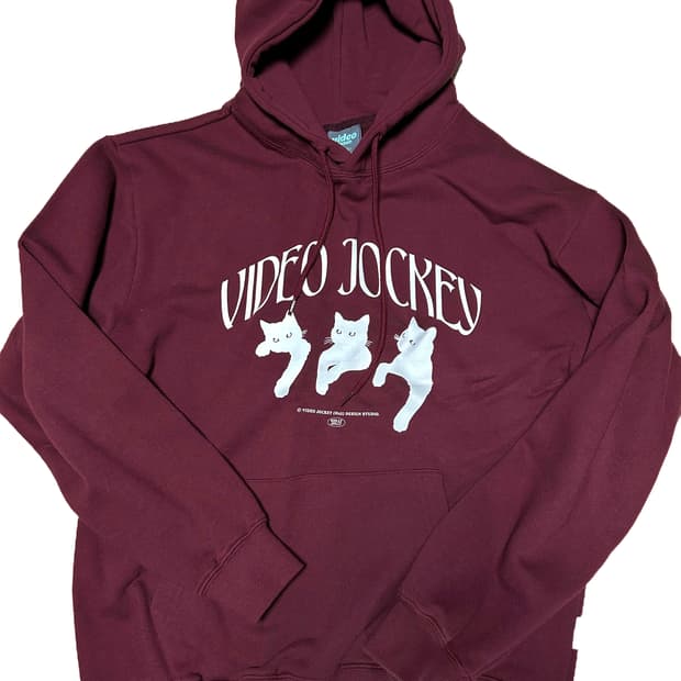 비디오자키 후드티