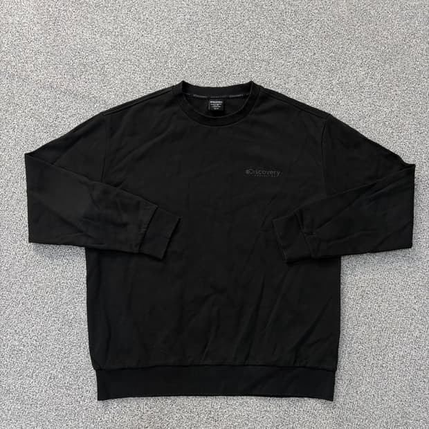 110 디스커버리 맨투맨 스웻셔츠 0305J
