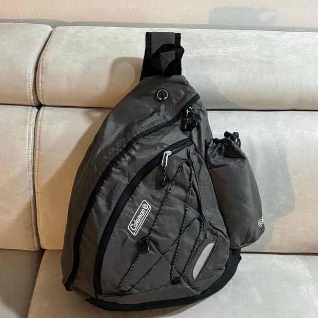 Coleman 콜맨 원숄더 슬링백 