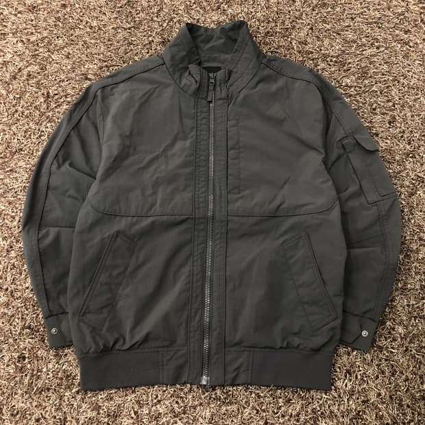 버커루 나일론 블루종 자켓