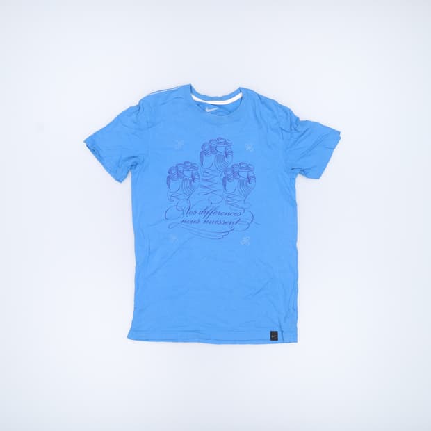 M 나이키 슬림핏 반팔티셔츠 0406H1