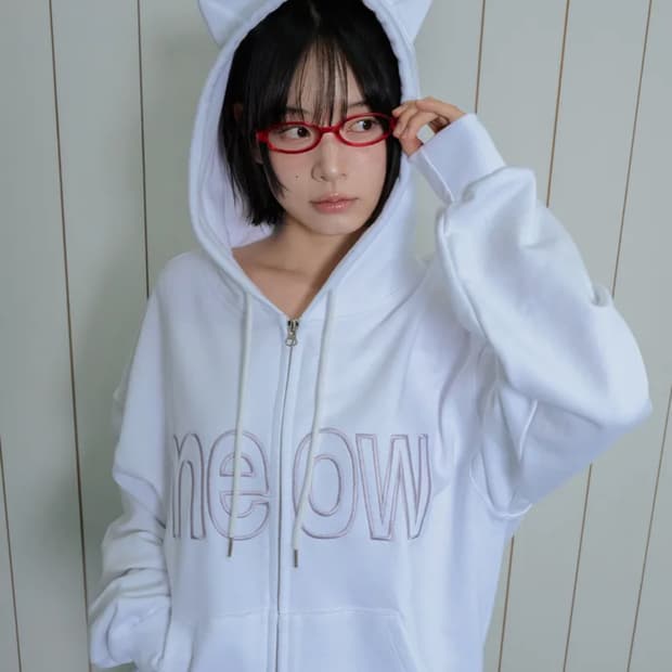 잇자바이브 후드 MEOW CAT EAR HOODIE ZIP UP