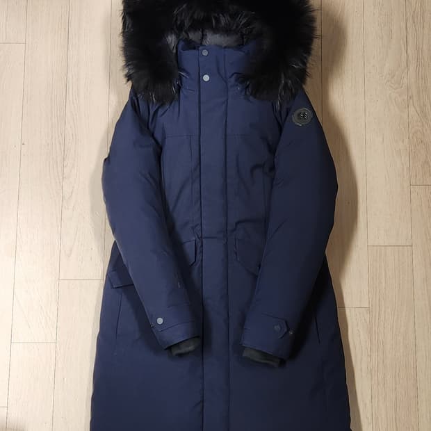 코오롱 안타티카 구스패딩 90