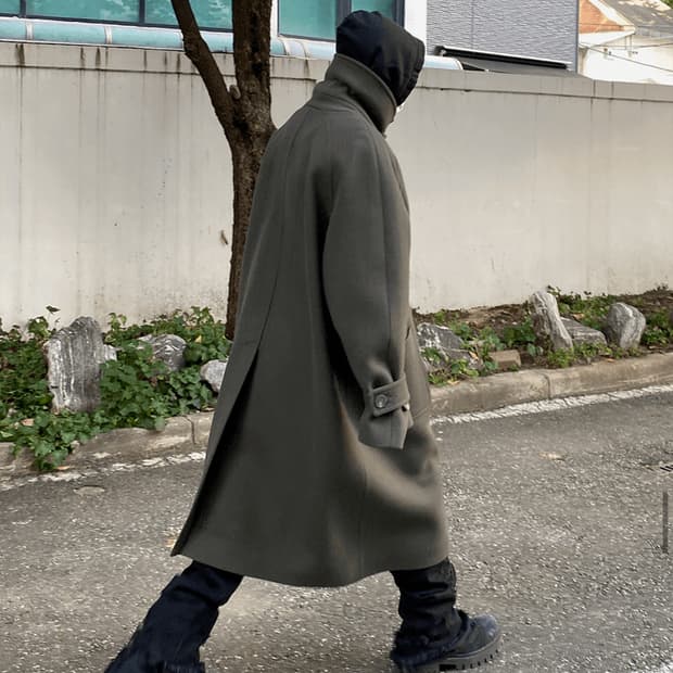 언더마이카 리전02 발마칸 코트 카키 1사이즈