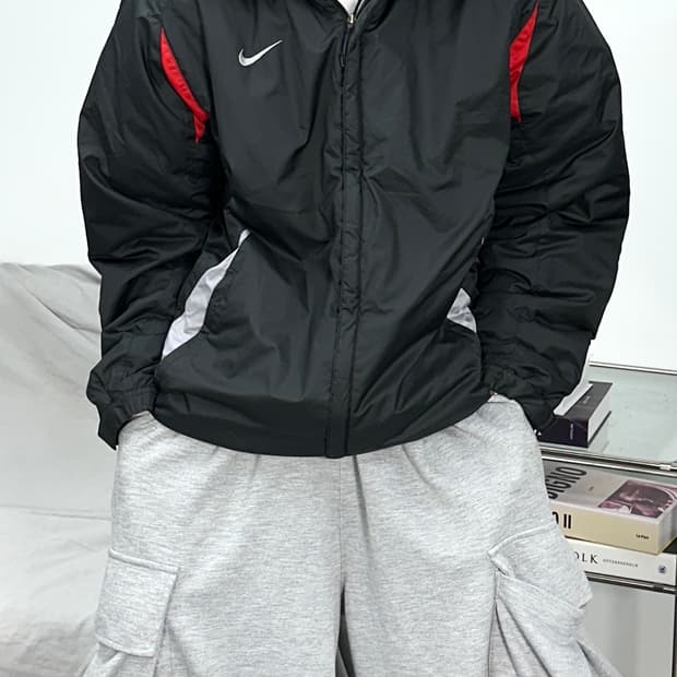 나이키 토탈 90 블랙 배색 바람막이 XL