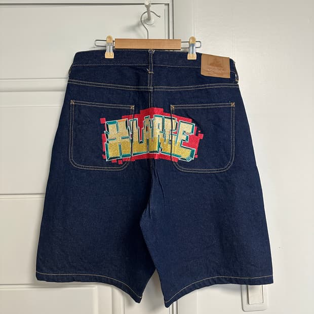 엑스라지 폴리곤 로고 자수 데님쇼츠 반바지 버뮤다팬츠 XLARGE