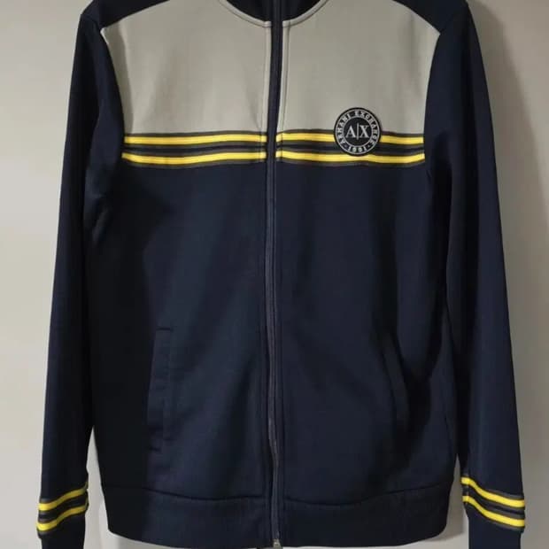 아르마니 익스체인지 남녀 집업 .  싸이즈95