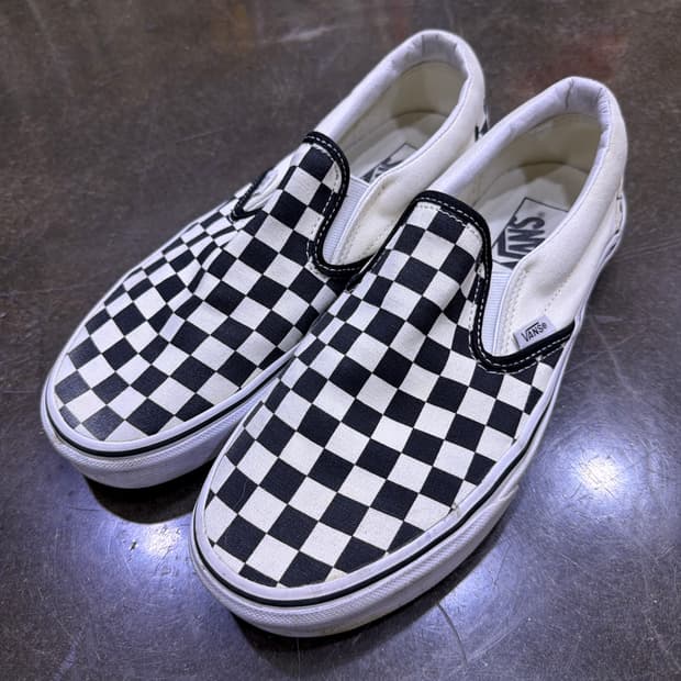 반스 체커보드 슬립온 스니커즈 265