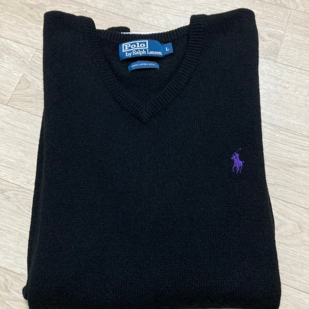 폴로 브이넥 울니트 100(L) 판매