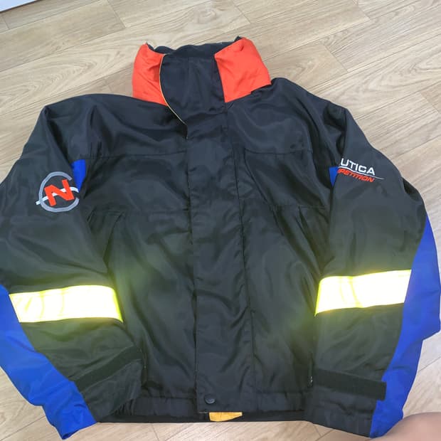 S/100+)Nautica 노티카 빈티지 바람막이 자켓
