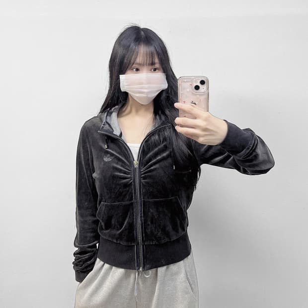 아디다스 파이어버드 셔링 벨벳 후드집업