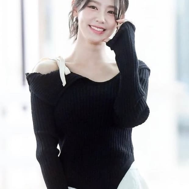 글로니 아이사니트 그레이