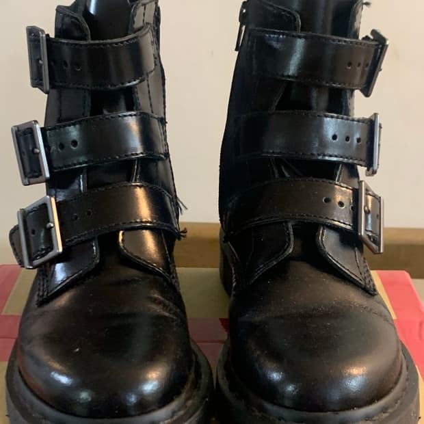 닥터마틴 앵클 36사이즈